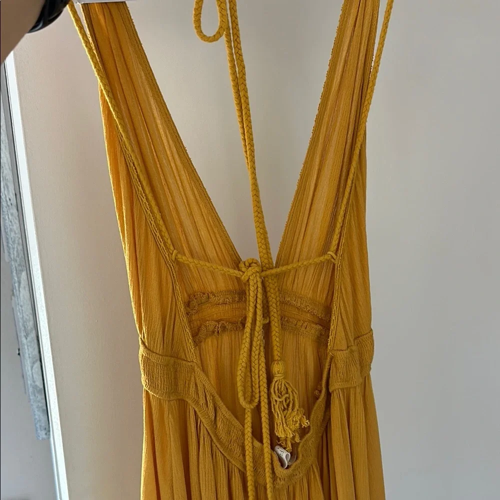 Astr Mustard Yellow Halter Maxi Dress - Picture 4 of 5